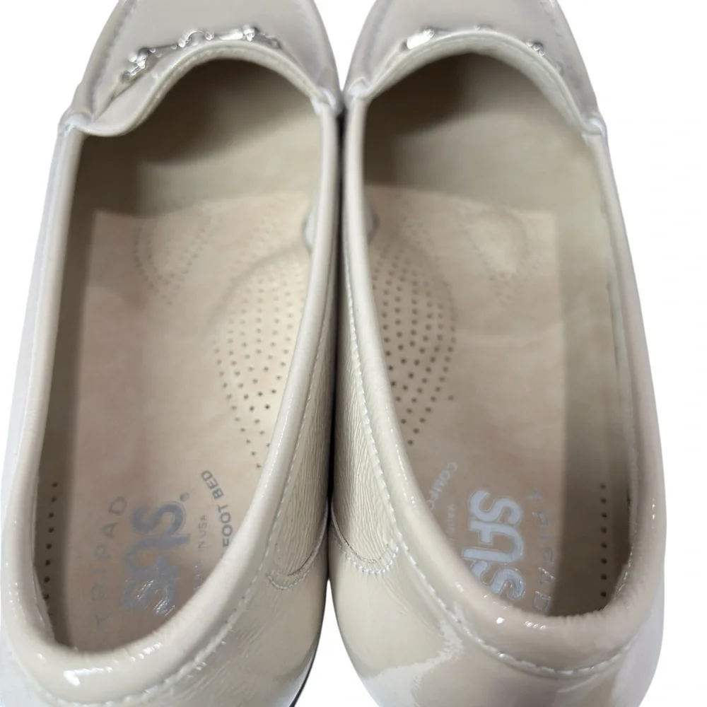 SAS Metro Loafers Womens Size 12M Beige Soft Leather Tripad Horsebit Made in USA